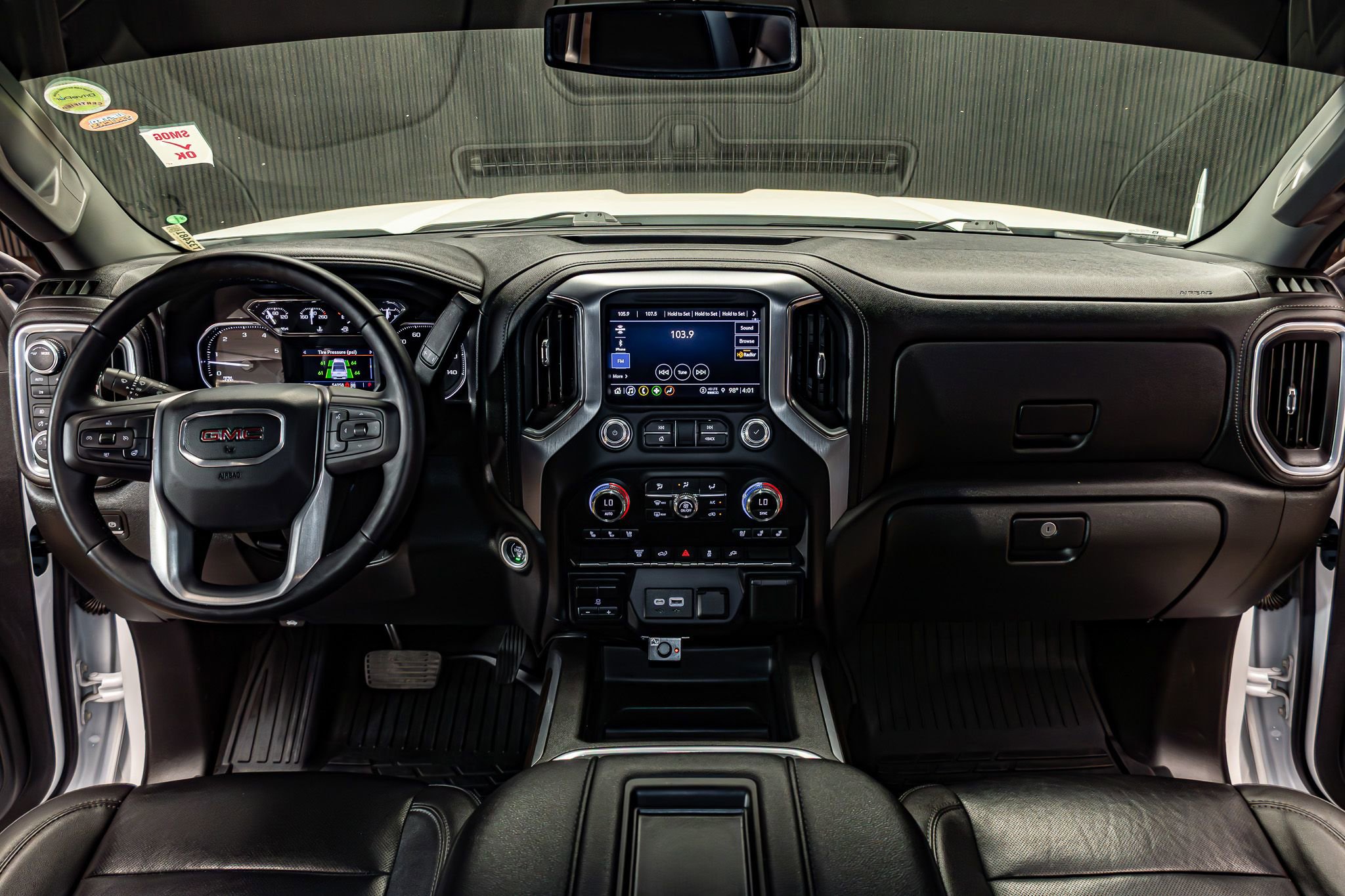Used 2021 GMC Sierra 2500 SLT w/ SLT Convenience Package AWD/4WD image 17