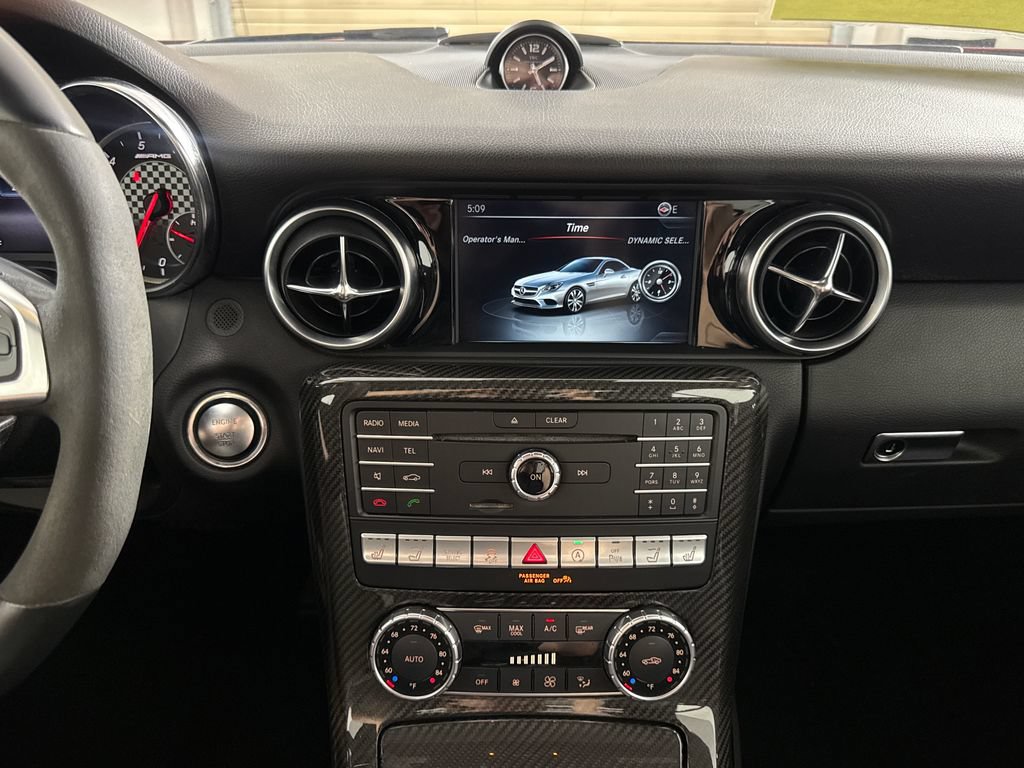 Used 2019 Mercedes-Benz SLC 43 AMG image 15