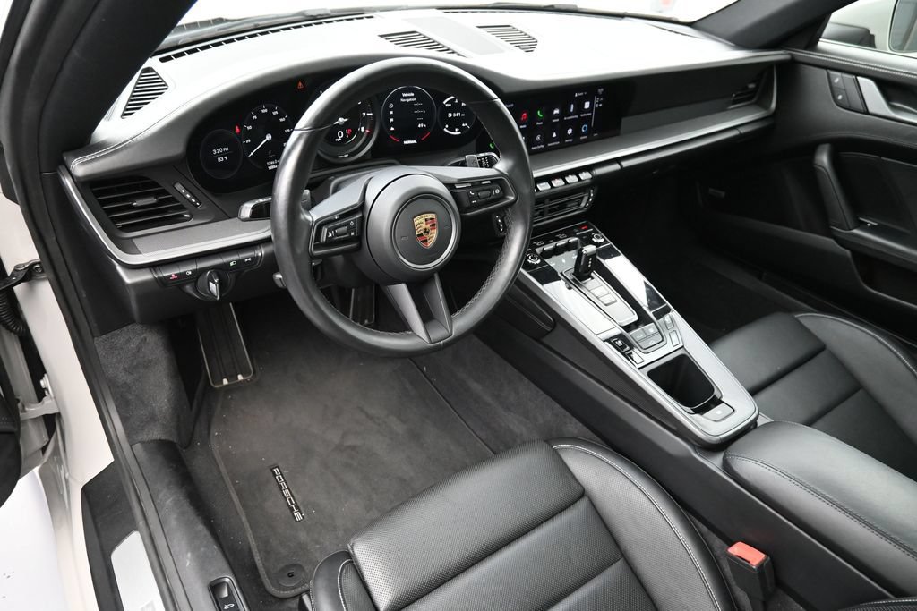 Certified 2022 Porsche 911 Carrera RWD image 4