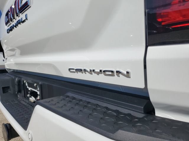 New 2026 GMC Canyon Denali AWD/4WD image 8