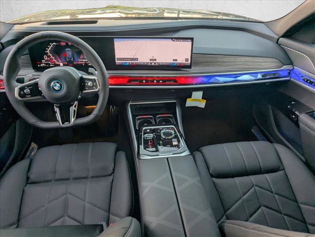 New 2026 BMW 750e xDrive image 14