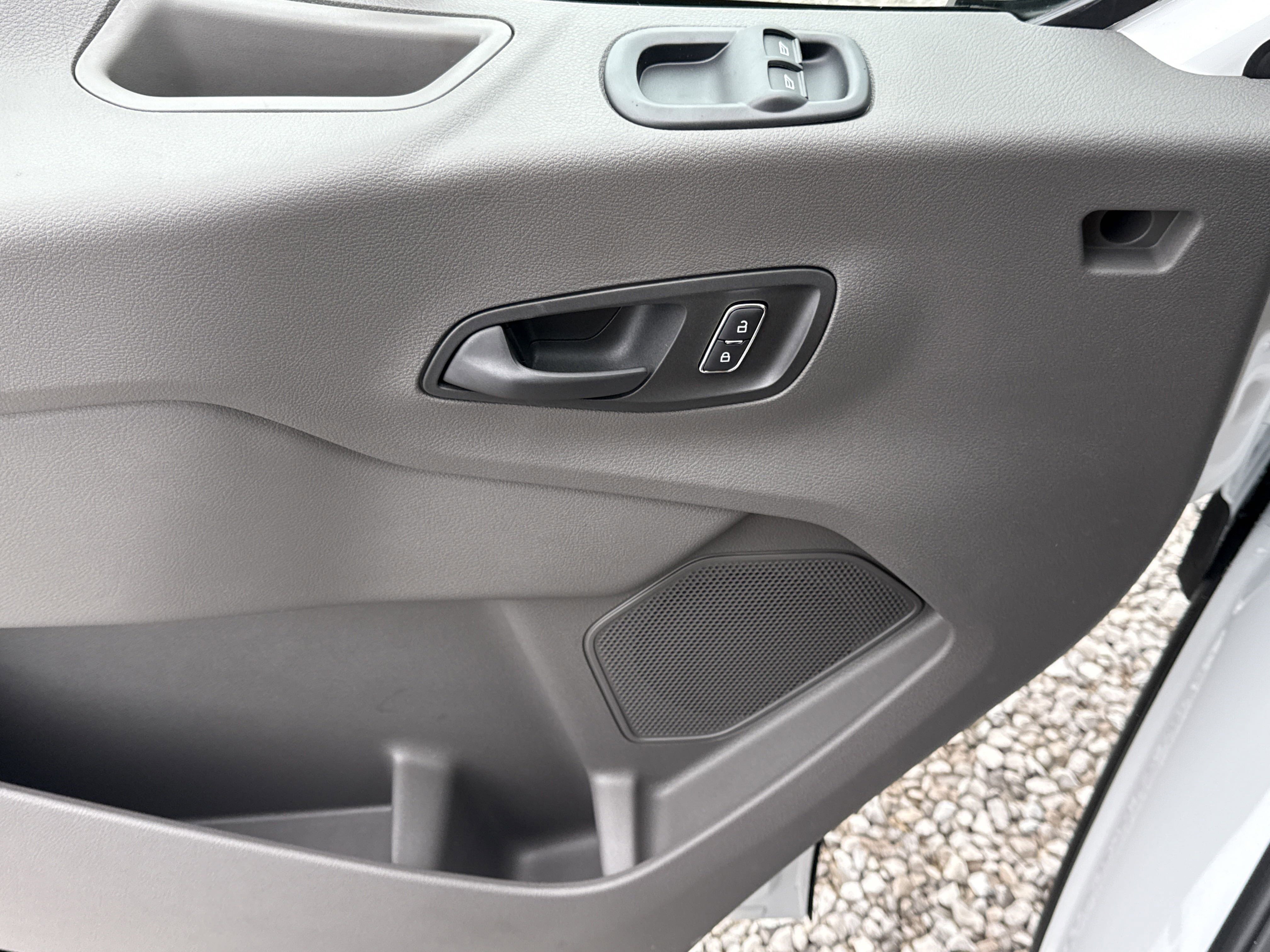 New 2025 Ford Transit 350 XL image 21