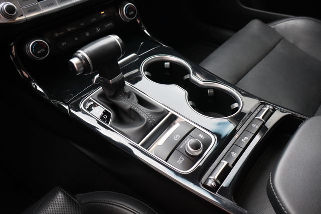 Used 2019 Kia Stinger Premium AWD/4WD image 26