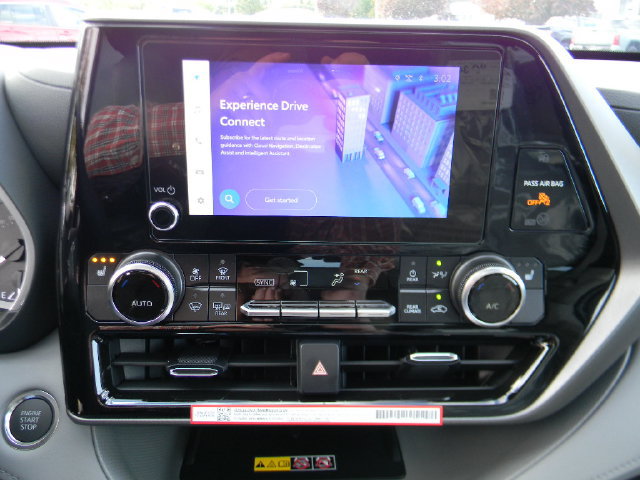 New 2026 Toyota Highlander XLE AWD/4WD image 10