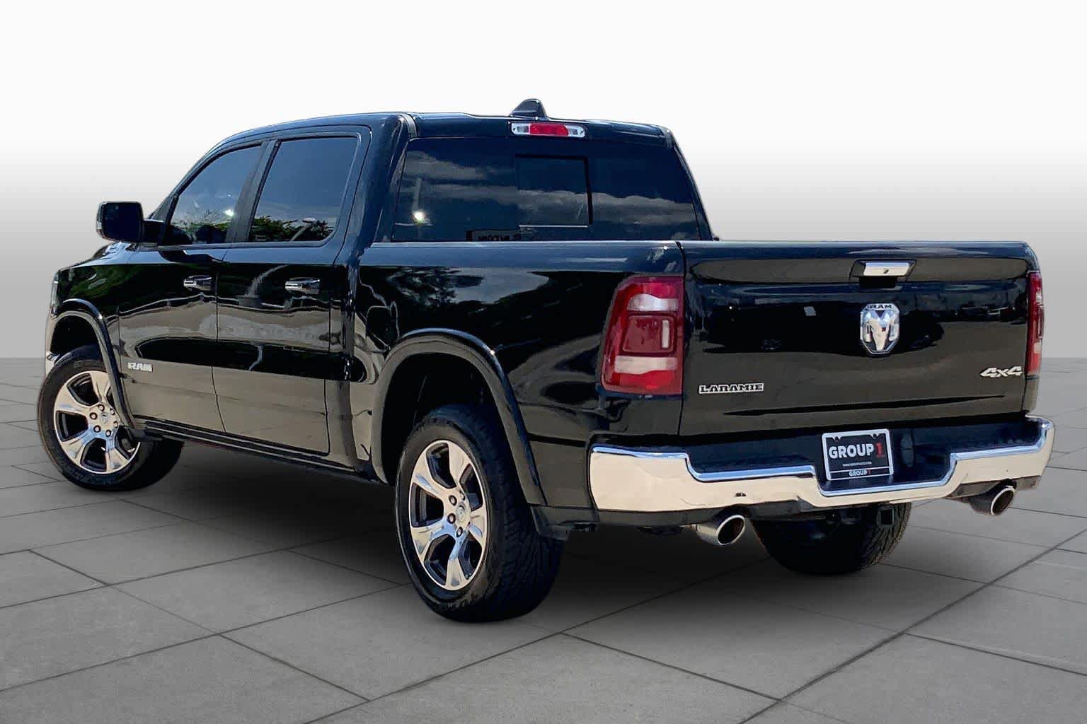 Used 2022 RAM 1500 Laramie AWD/4WD image 12