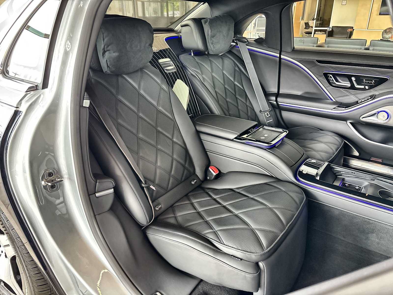 New 2026 Mercedes-Benz Maybach S 580 4MATIC image 19