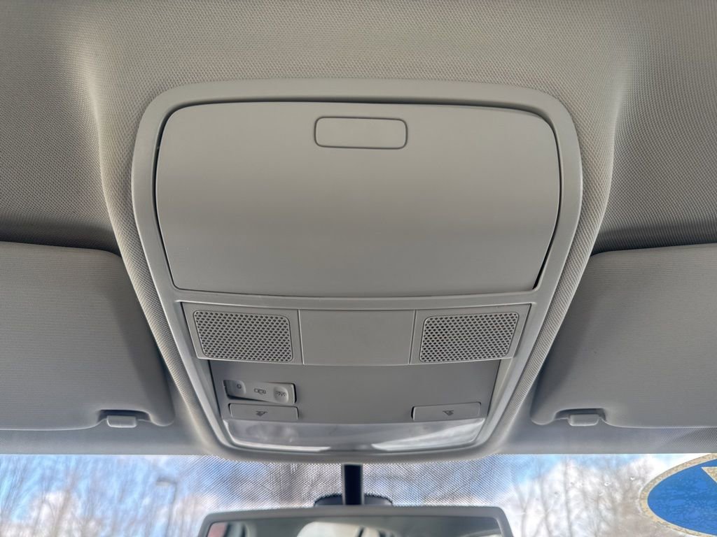 Used 2017 Volkswagen Tiguan Limited image 30