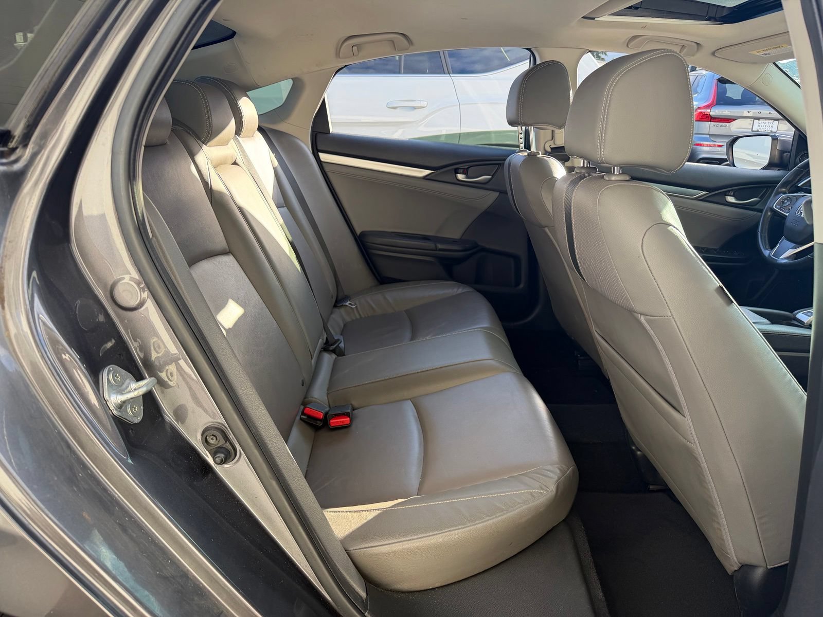 Used 2018 Honda Civic EX-L image 19