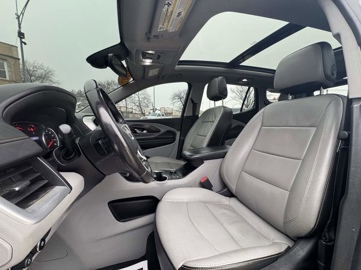 Used 2019 GMC Terrain SLT w/ Preferred Package image 10