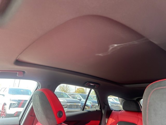 New 2025 Chevrolet Blazer EV RS image 17