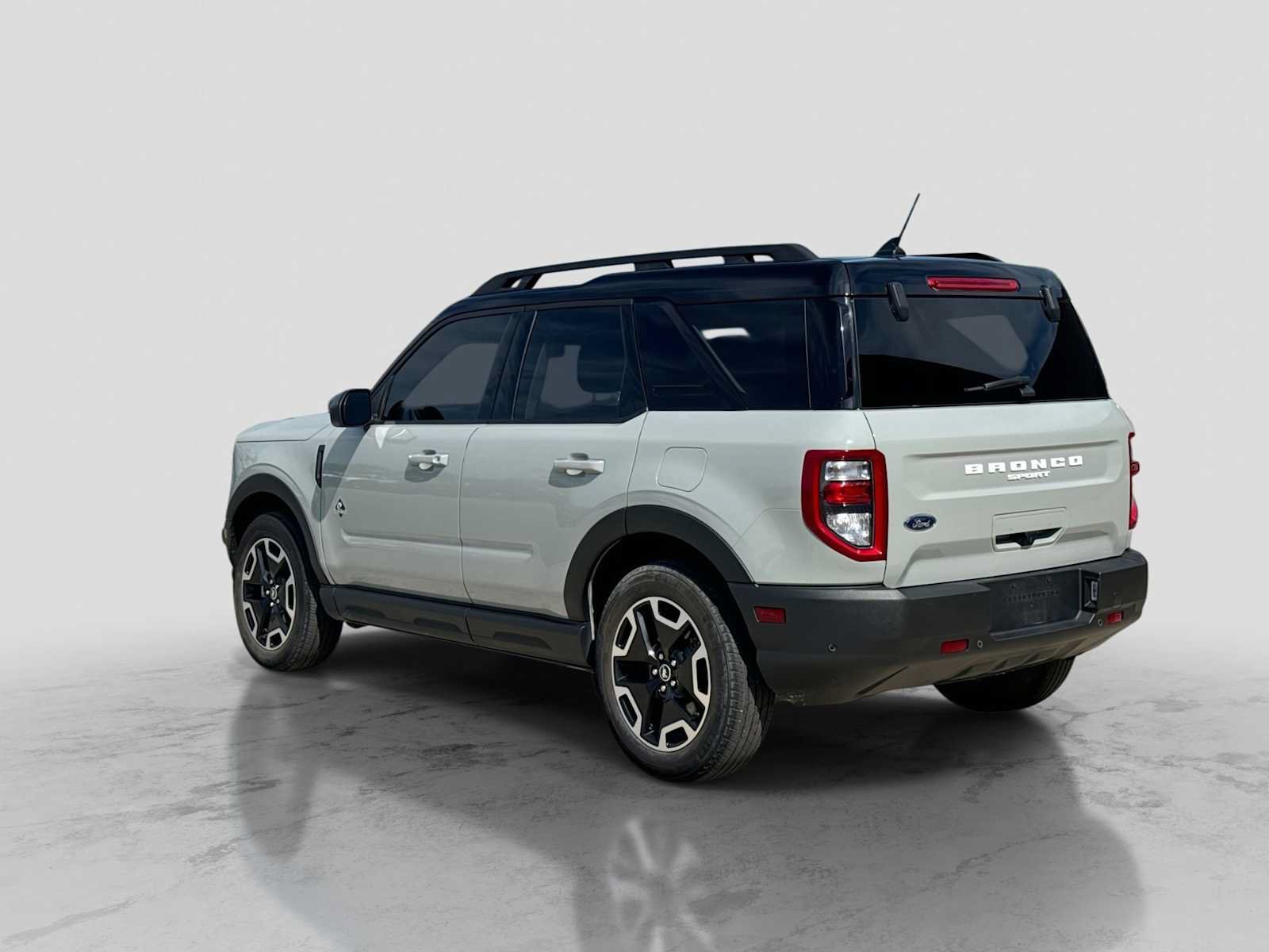 Used 2024 Ford Bronco Sport Outer Banks AWD/4WD image 4