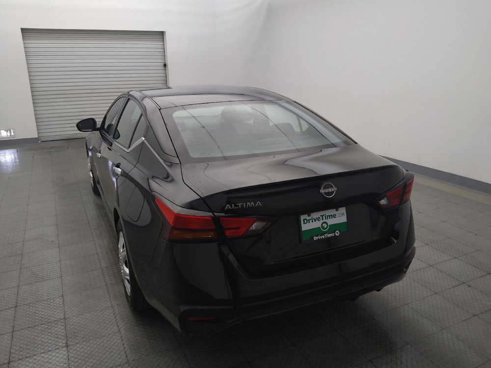 Used 2024 Nissan Altima 2.5 S FWD image 6