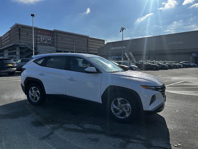 Certified 2023 Hyundai Tucson SE image 1