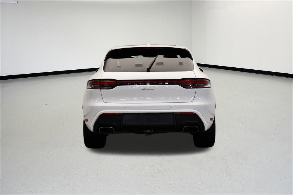 Used 2022 Porsche Macan image 6