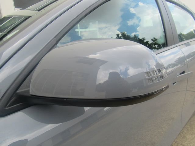 Used 2023 Hyundai Ioniq 6 SEL image 17