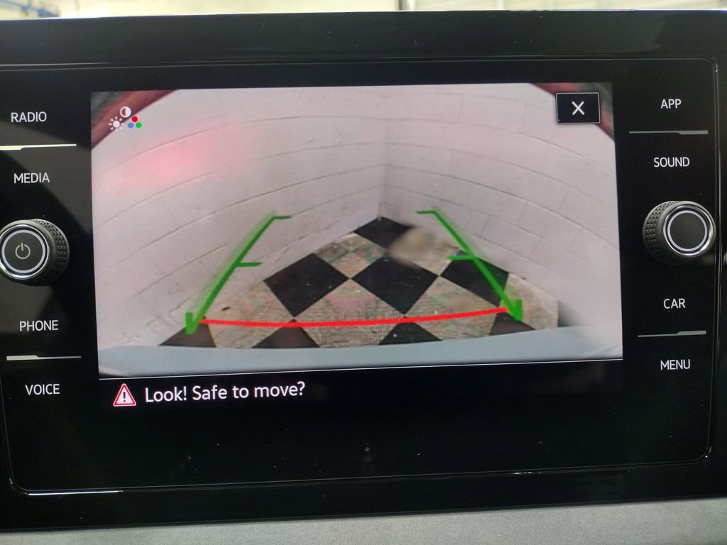 New 2026 Volkswagen Jetta SE image 8