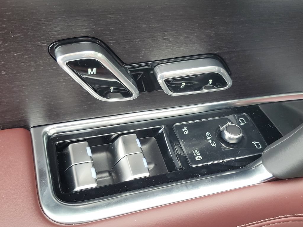 New 2026 Land Rover Range Rover SE AWD/4WD image 9