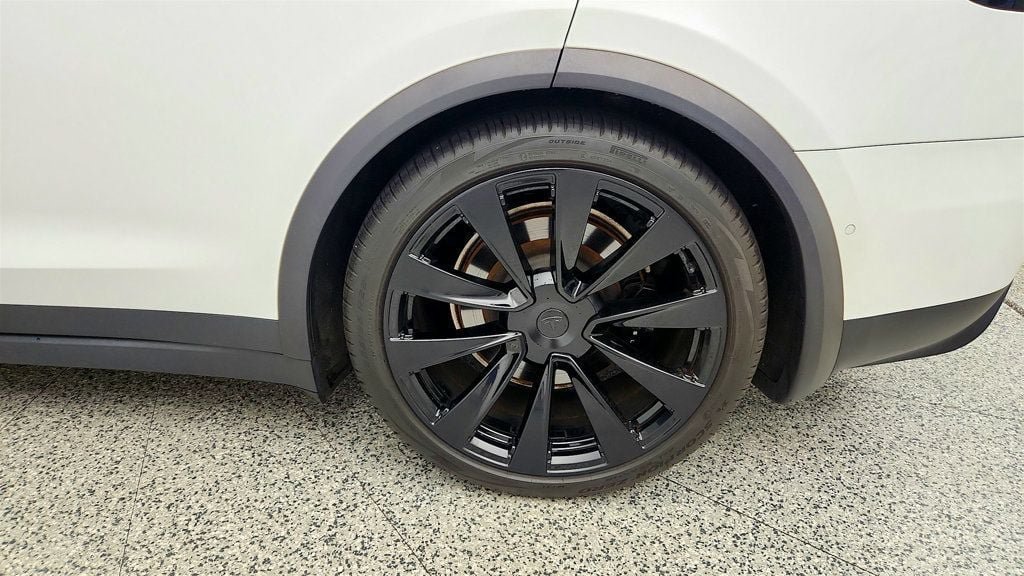 Used 2022 Tesla Model X AWD/4WD image 9