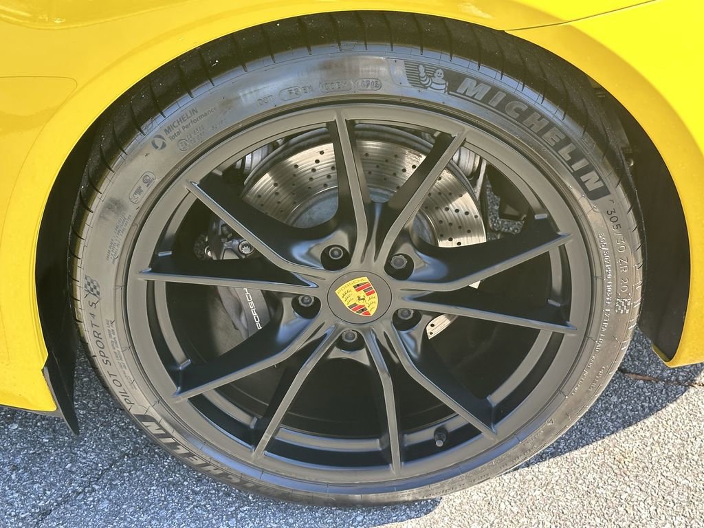 Used 2017 Porsche 911 Carrera image 19