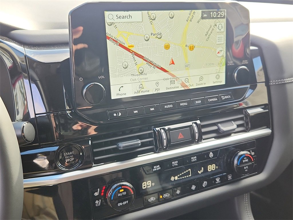 New 2025 Nissan Pathfinder Platinum image 8