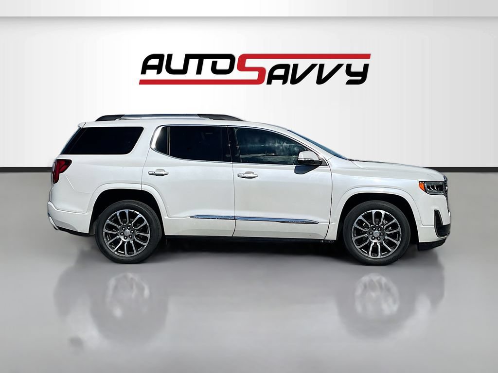 Used 2022 GMC Acadia Denali w/ Denali Ultimate Package AWD/4WD image 8