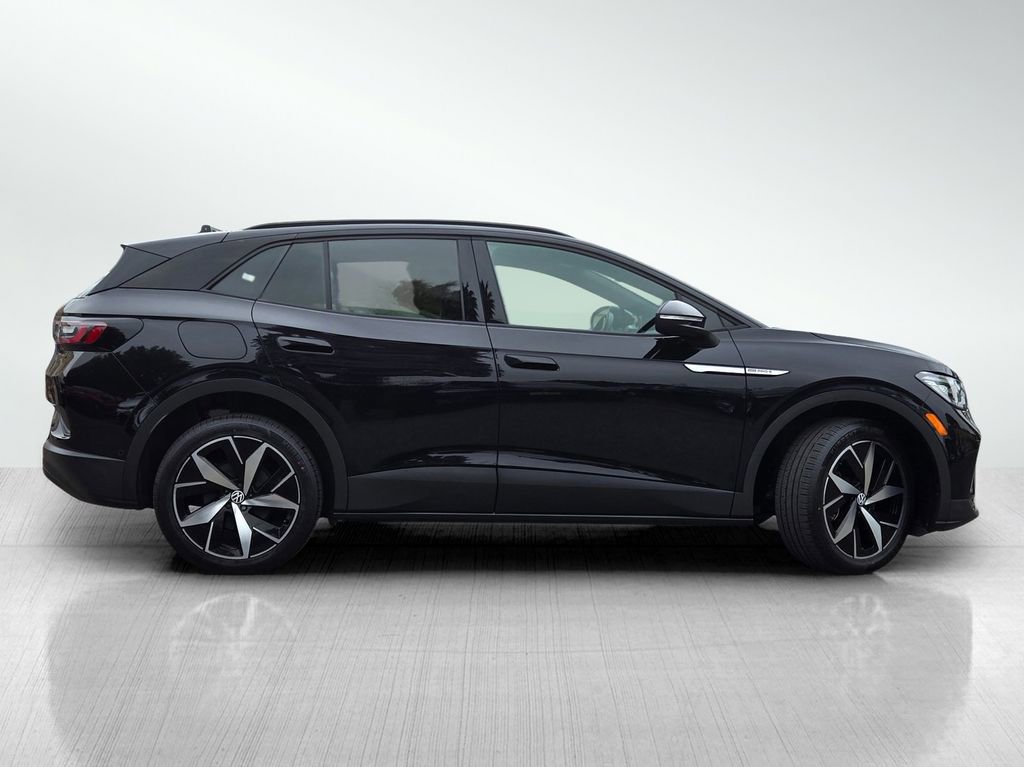 Certified 2023 Volkswagen ID.4 Pro S AWD/4WD image 3
