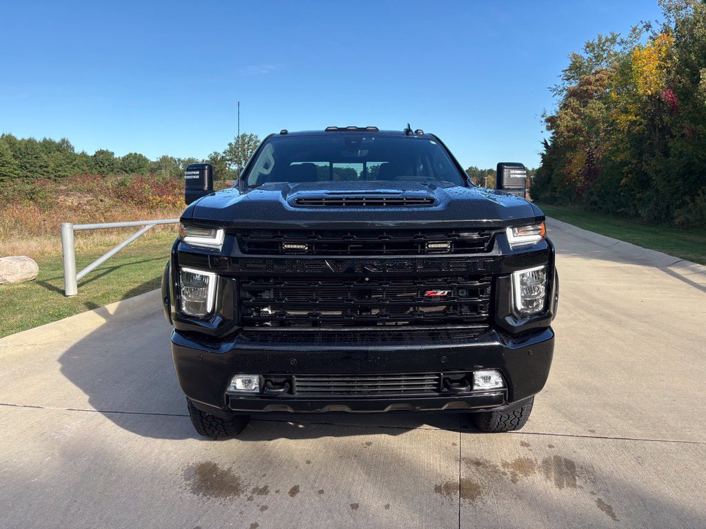 Used 2021 Chevrolet Silverado 3500 LTZ w/ LTZ Plus Package AWD/4WD image 12