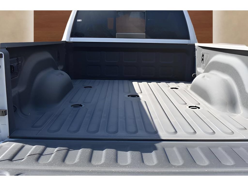 Used 2025 RAM 2500 Laramie w/ Night Edition AWD/4WD image 9
