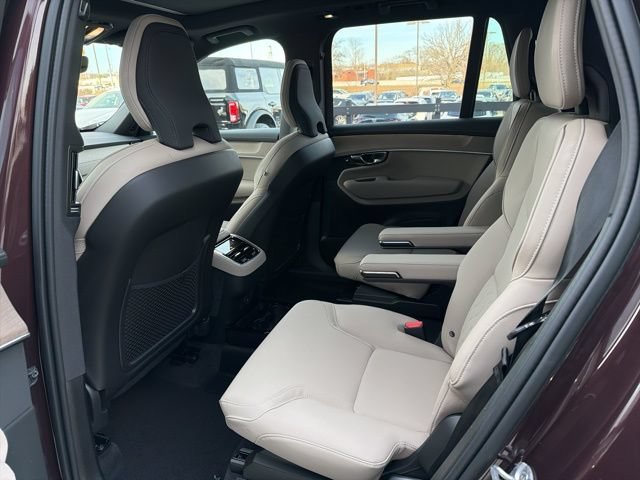 New 2026 Volvo XC90 B6 Plus w/ Protection Package Premier AWD/4WD image 7