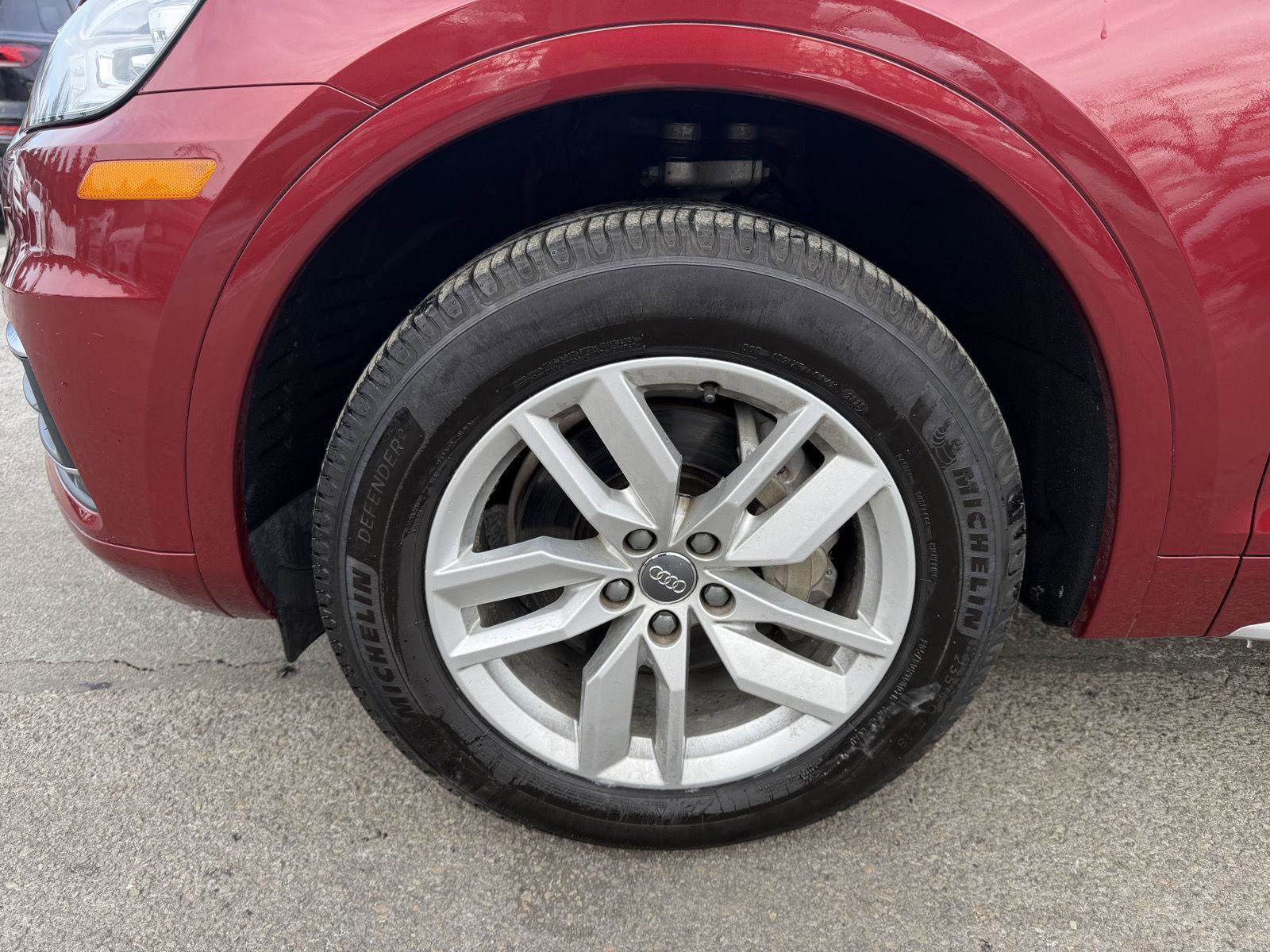 Used 2020 Audi Q5 2.0T Premium w/ Convenience Package image 7