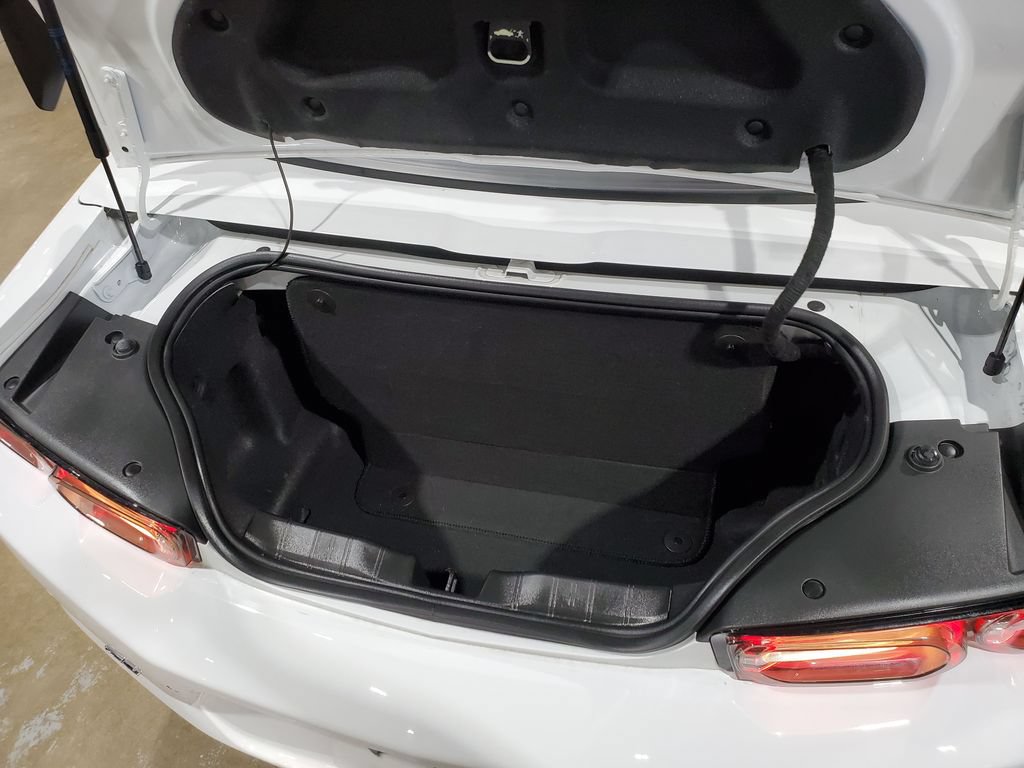 Used 2021 Chevrolet Camaro SS RWD image 40