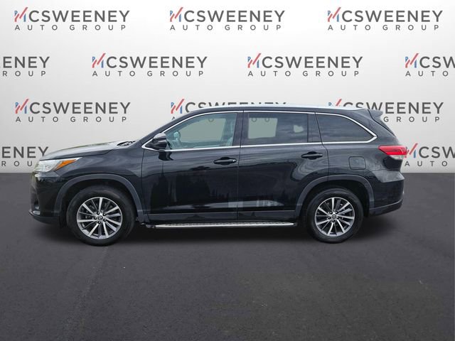 Used 2019 Toyota Highlander XLE FWD video 2