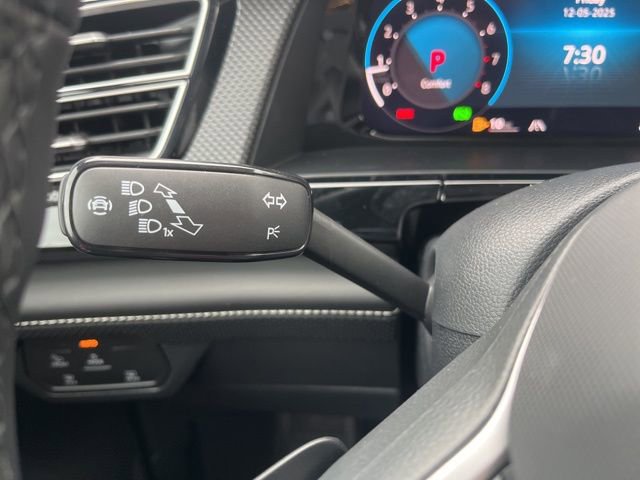 New 2026 Volkswagen Atlas Cross Sport SEL Premium R-Line image 11