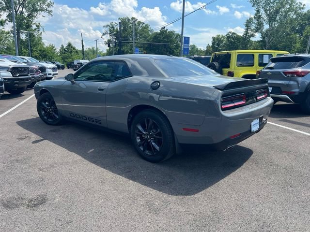 Used 2023 Dodge Challenger SXT w/ Blacktop Package AWD/4WD image 27