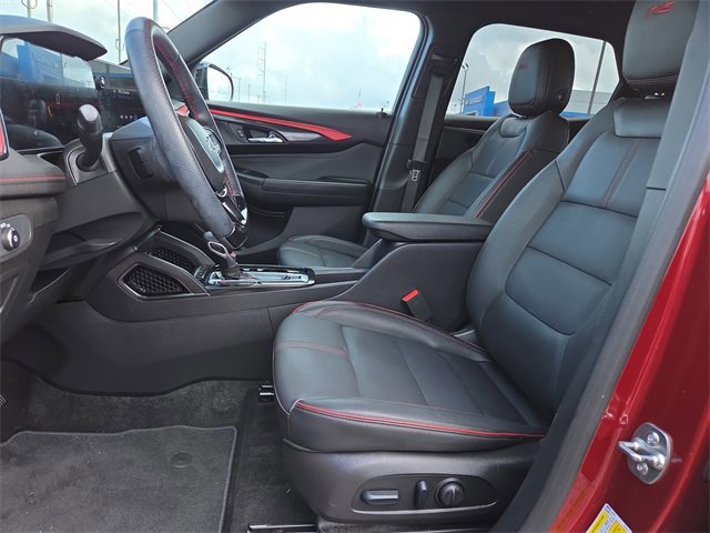Used 2025 Chevrolet TrailBlazer RS w/ Convenience Package image 10
