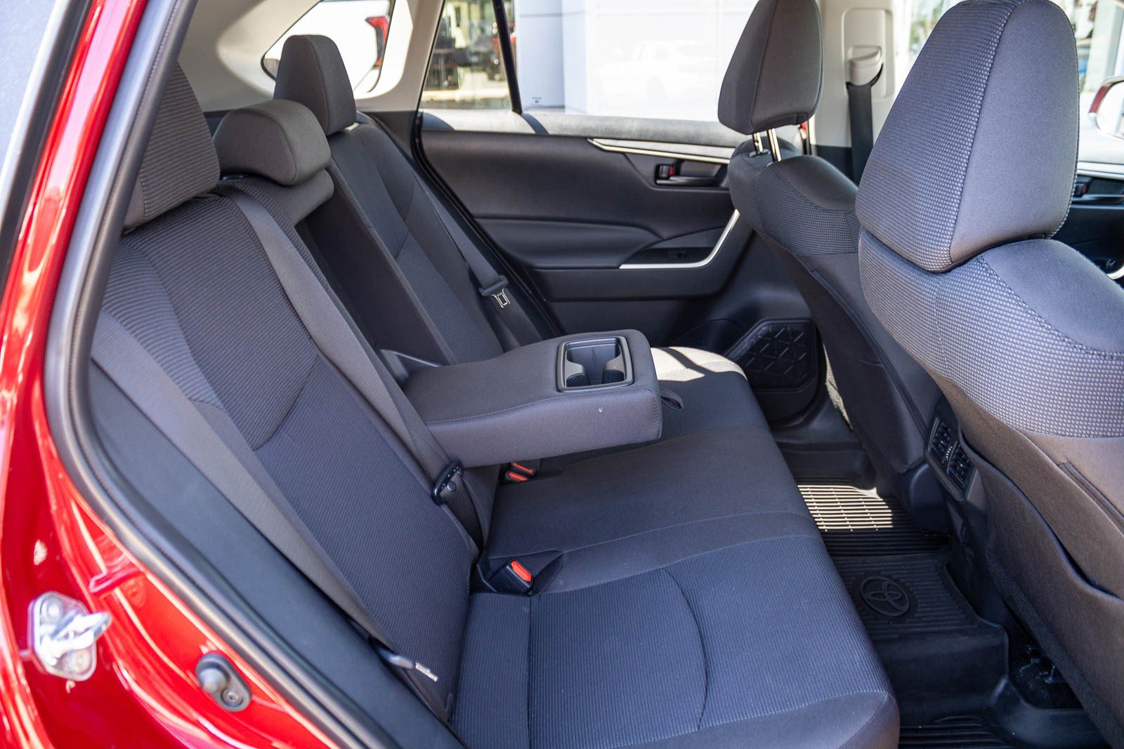 Used 2025 Toyota RAV4 LE FWD image 25
