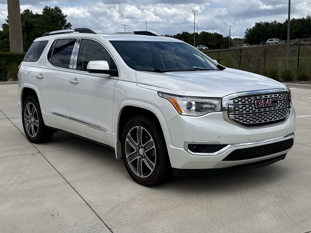 Used 2019 GMC Acadia Denali image 12