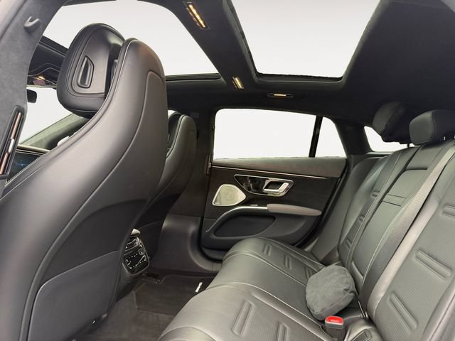Used 2022 Mercedes-Benz EQS AMG 4MATIC image 13