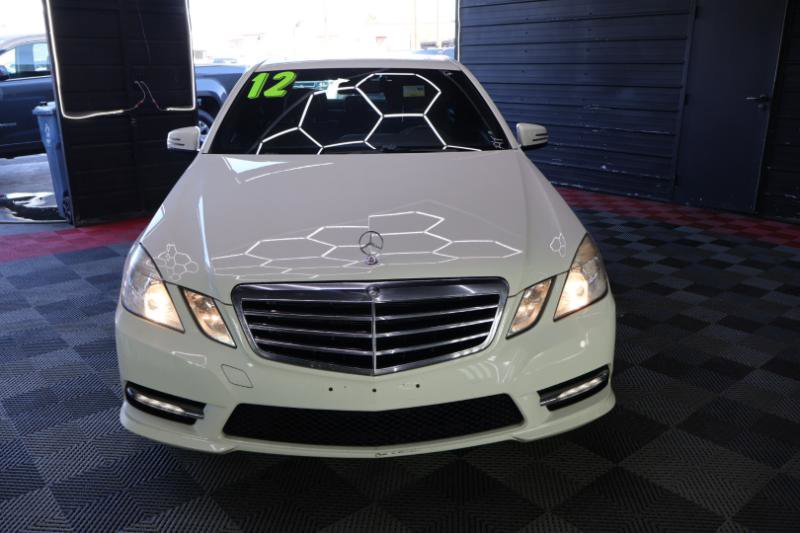 Used 2012 Mercedes-Benz E 350 4MATIC Sedan image 2