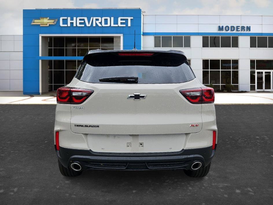 New 2026 Chevrolet TrailBlazer RS w/ Convenience Package FWD image 4