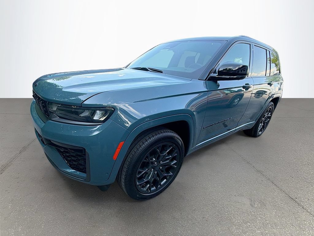 New 2026 Jeep Grand Cherokee Summit w/ Obsidian Package AWD/4WD image 8