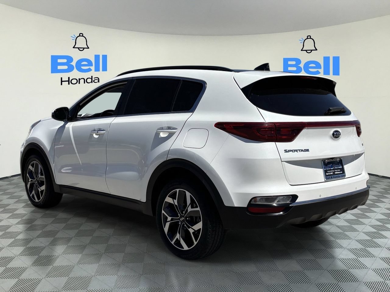 Used 2021 Kia Sportage EX w/ EX Technology Package FWD video 3