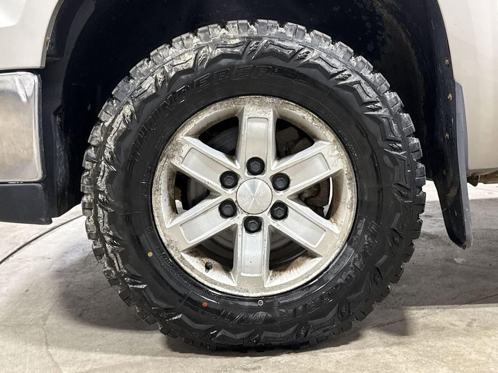 Used 2008 GMC Sierra 1500 SLE w/ Power Pack Plus AWD/4WD image 25