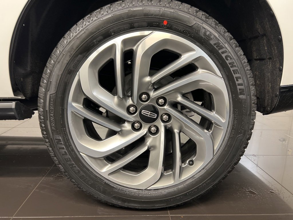 New 2026 Lincoln Navigator Reserve image 7