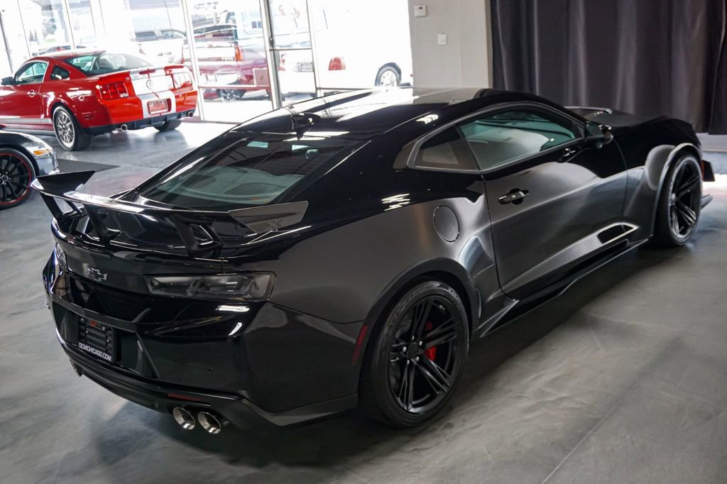 Used 2018 Chevrolet Camaro ZL1 image 73
