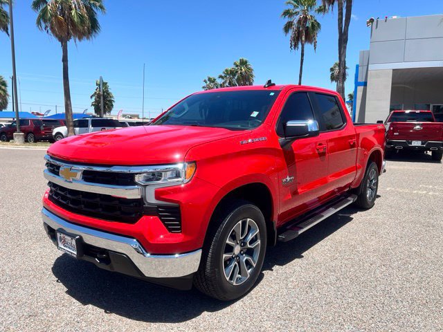 Used 2026 Chevrolet Silverado 1500 LT w/ Texas Edition Plus AWD/4WD image 3