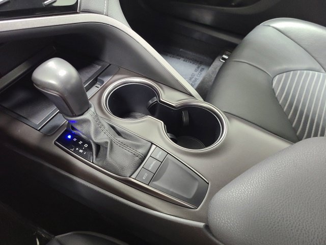 Used 2024 Toyota Camry SE FWD image 30