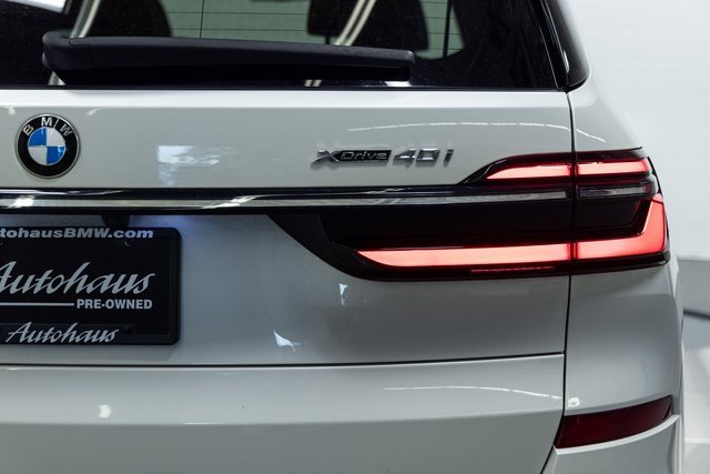 Used 2023 BMW X7 xDrive40i w/ M Sport Package image 8