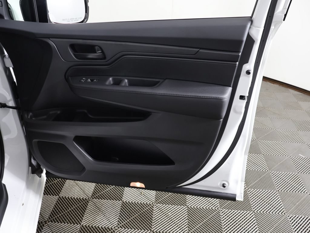 New 2026 Honda Odyssey Sport-L image 17