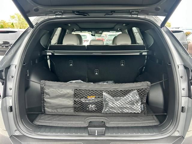 New 2026 Hyundai Tucson Limited image 3